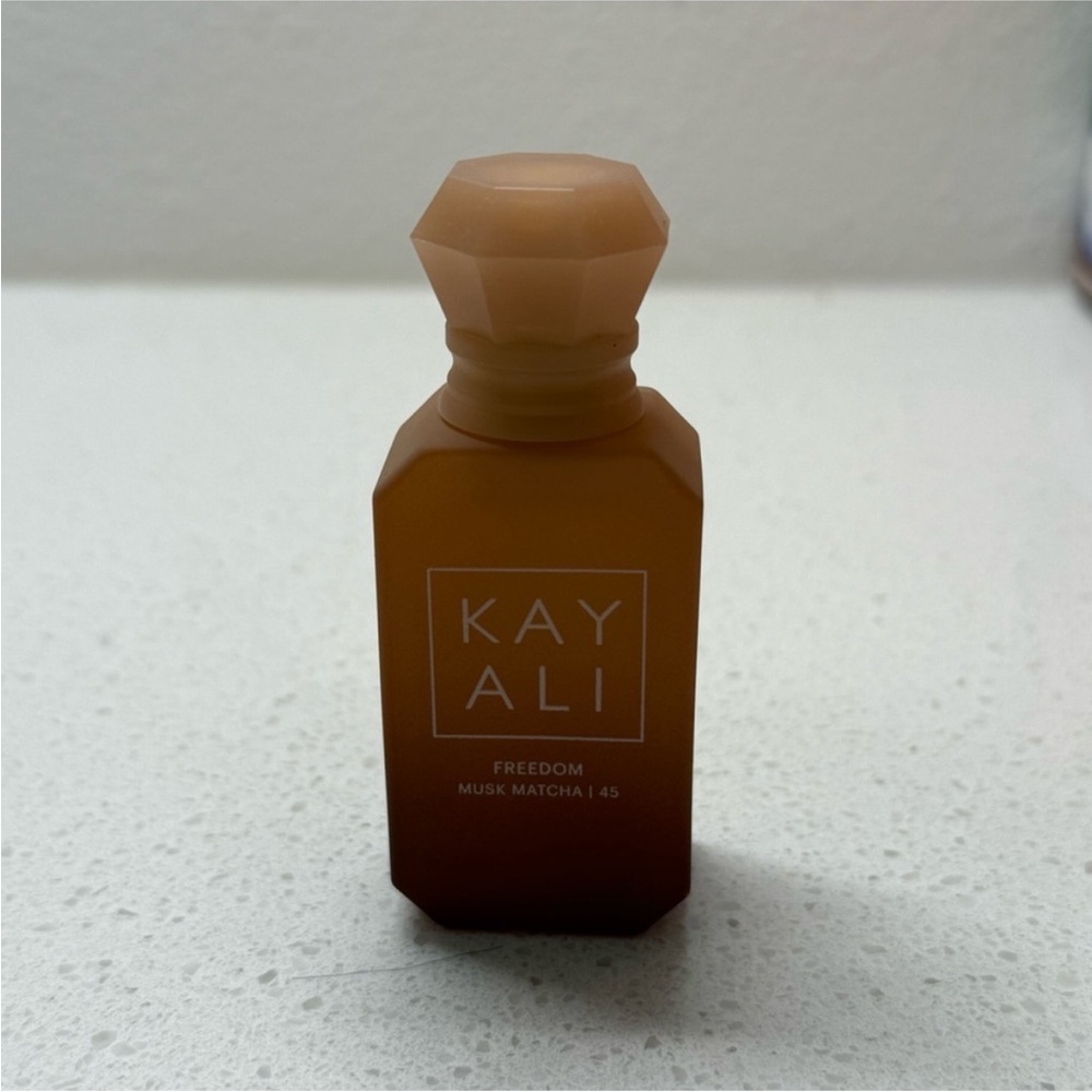 RARE Kayali Freedom Musk Matcha 45